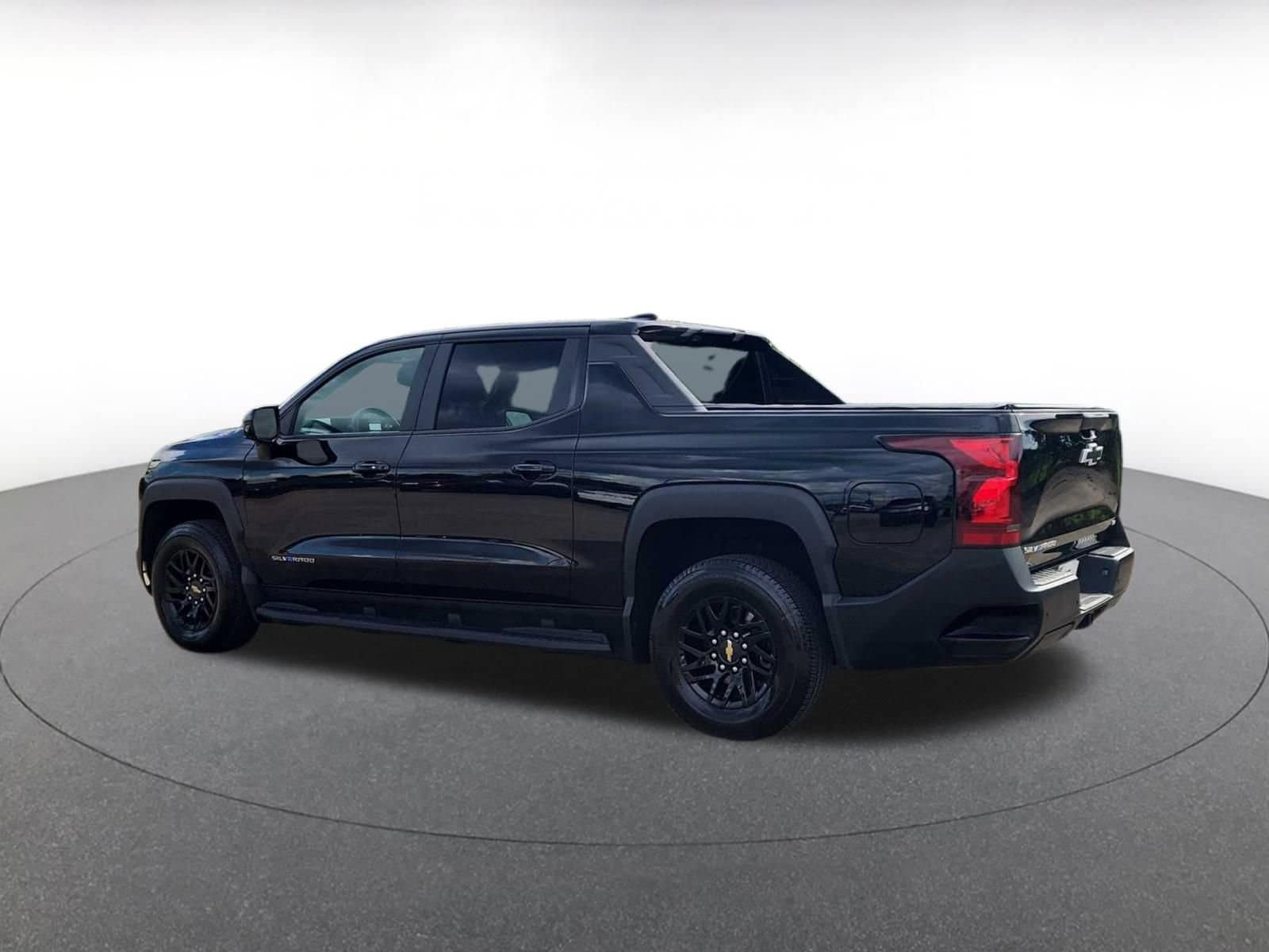 Thumbnail: 2024 Chevrolet Silverado EV - 8