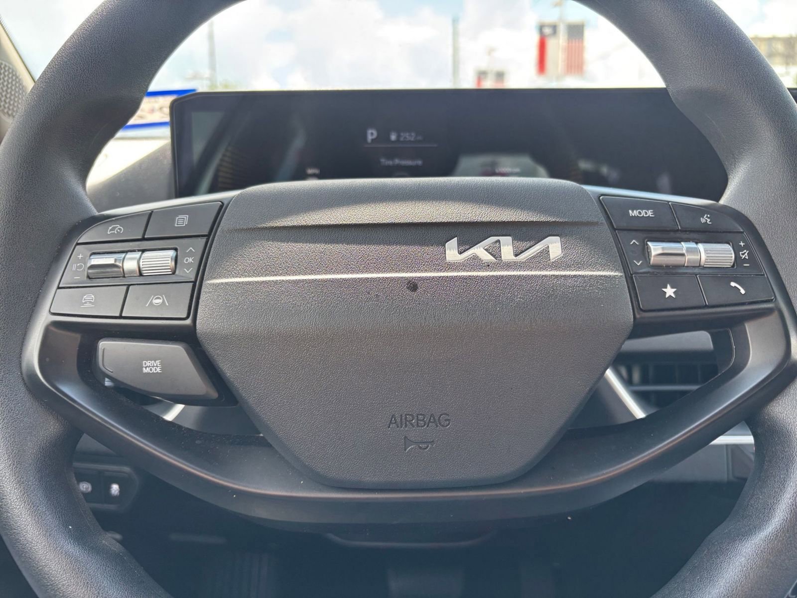 Thumbnail: 2025 Kia K4 - 27