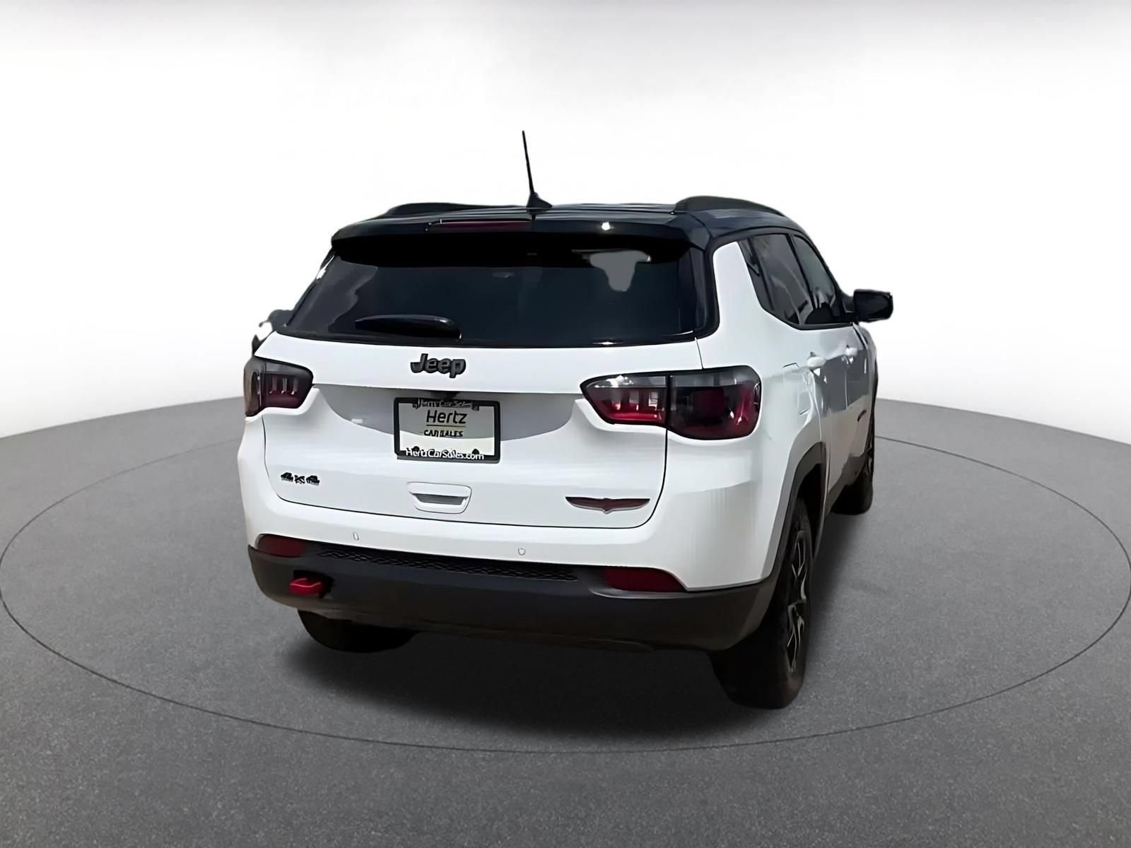 Thumbnail: 2025 Jeep Compass - 12