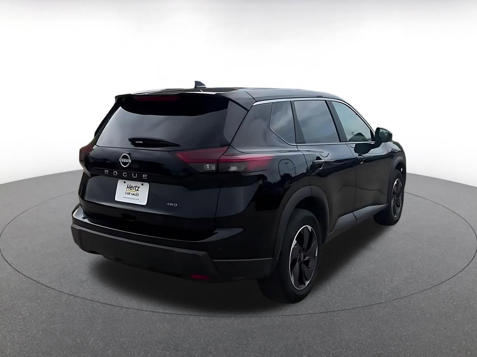 Thumbnail: 2025 Nissan Rogue - 14