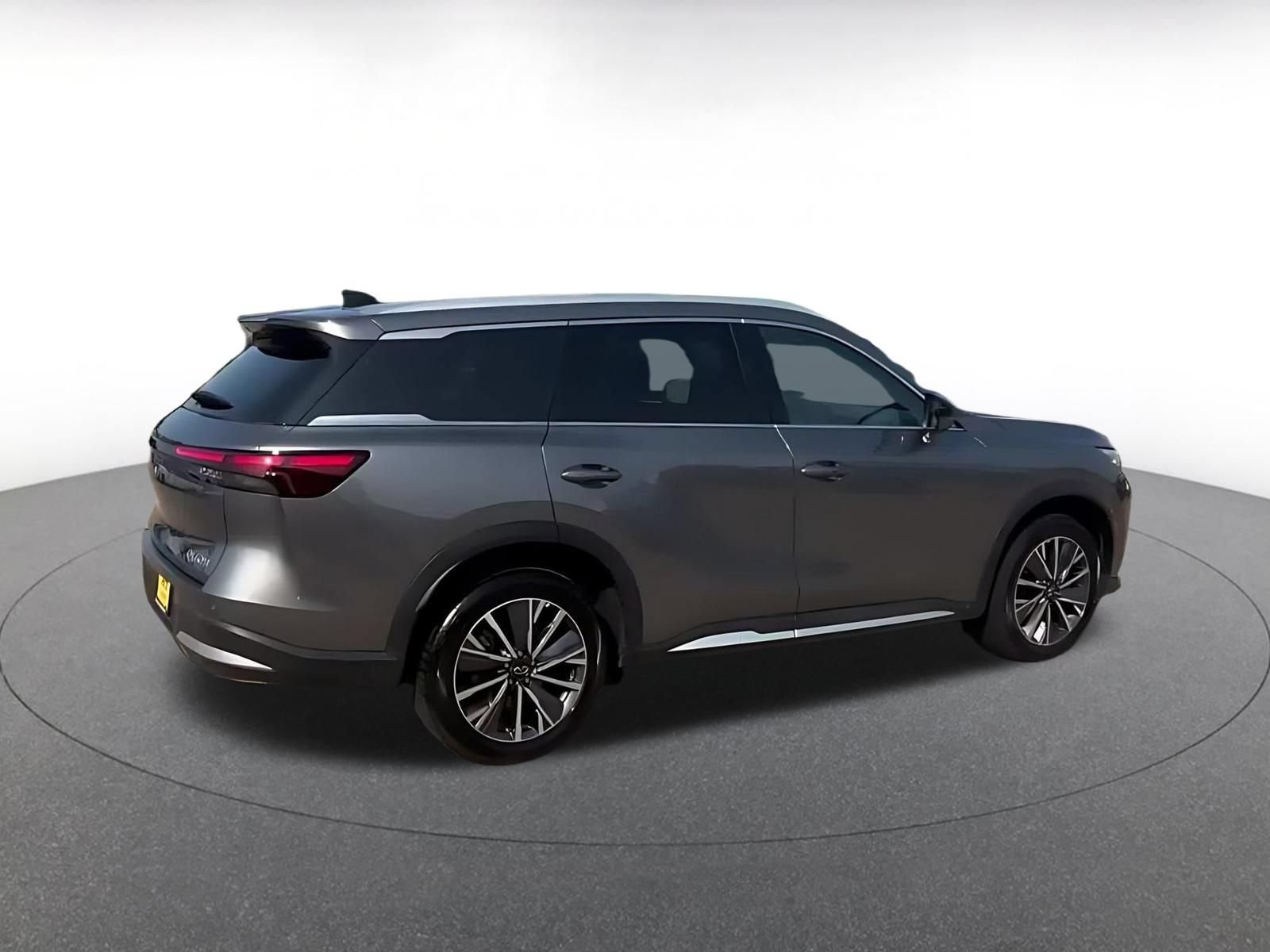Thumbnail: 2026 INFINITI QX60 - 14