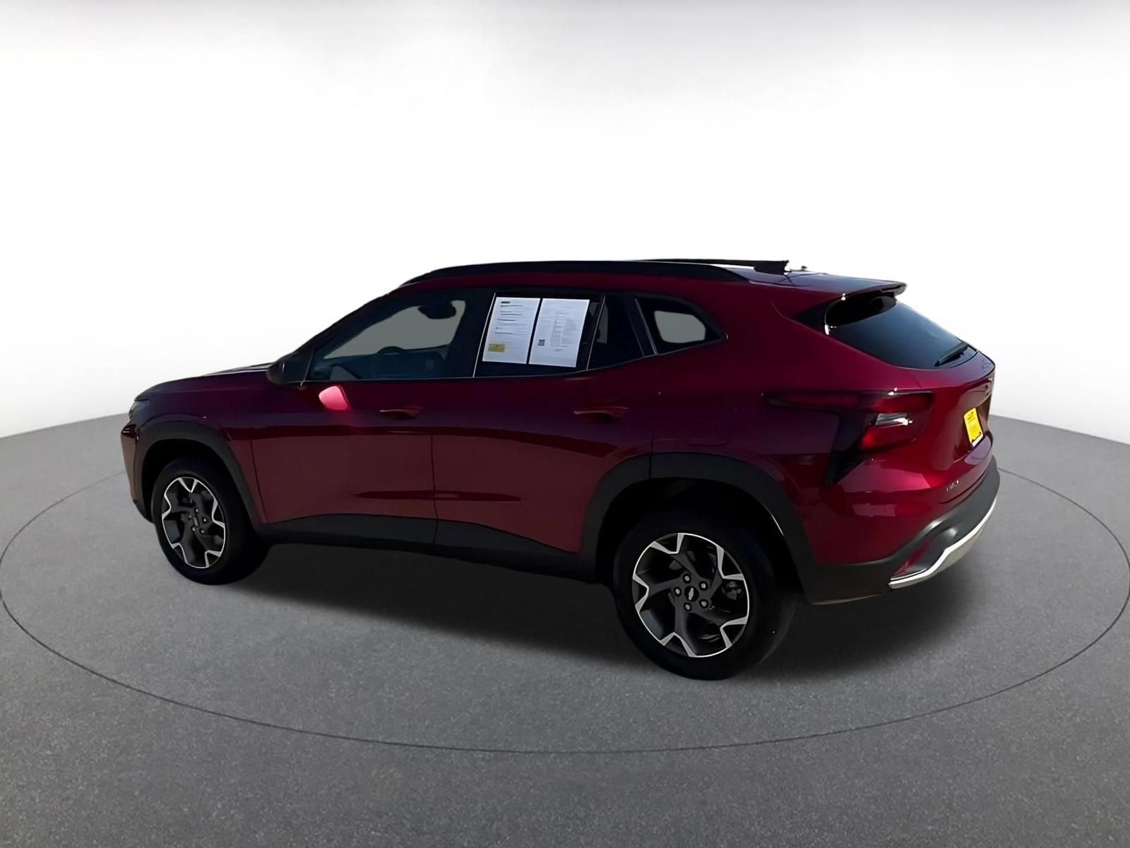 Thumbnail: 2025 Chevrolet Trax - 6