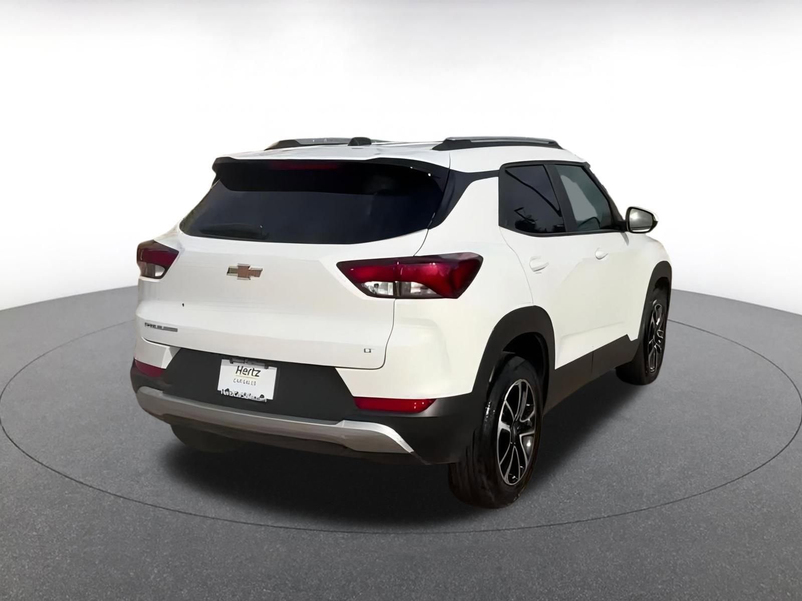 Thumbnail: 2025 Chevrolet TrailBlazer - 14