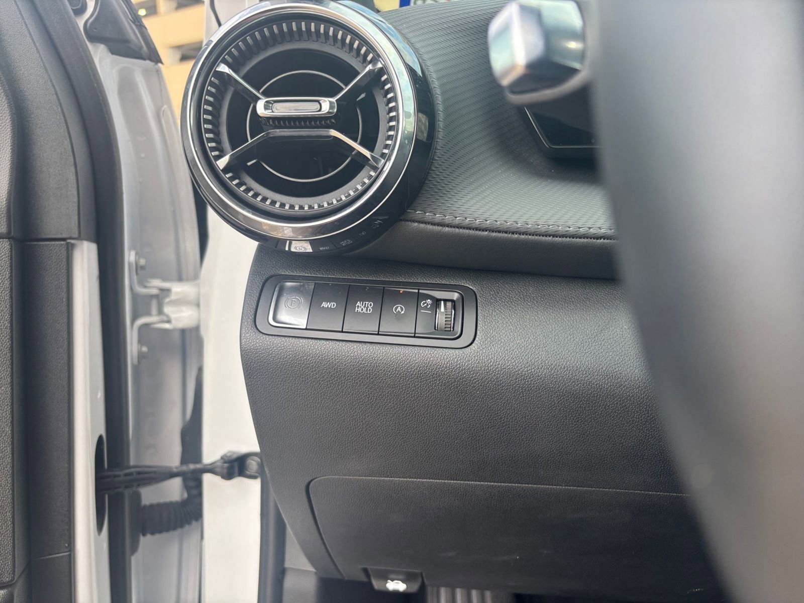 Thumbnail: 2025 Chevrolet Equinox - 32