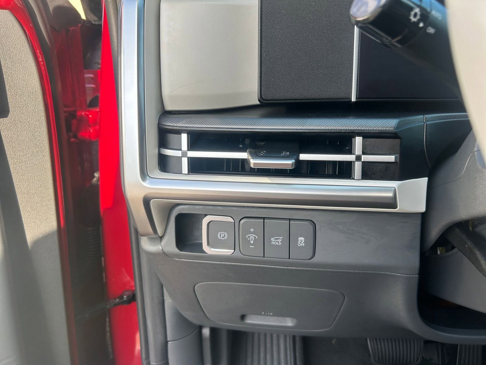 Thumbnail: 2025 Hyundai Santa Fe - 32