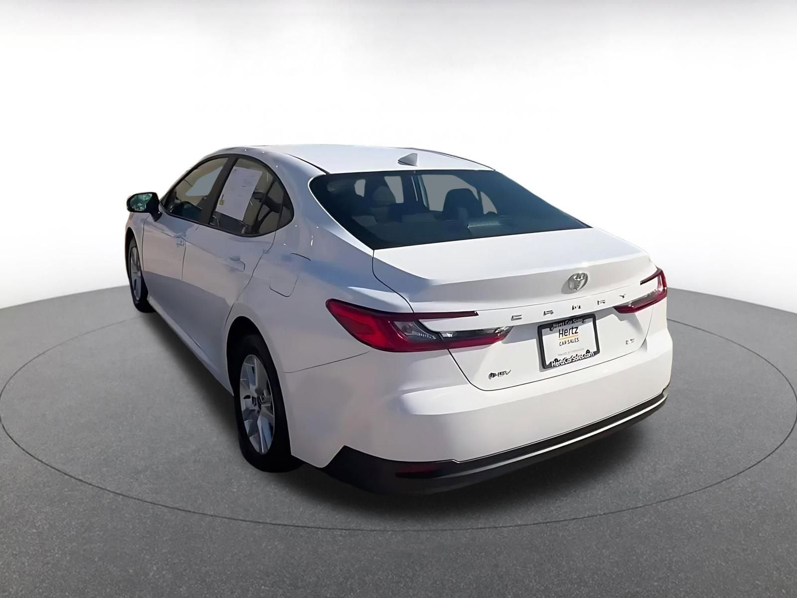 Thumbnail: 2025 Toyota Camry - 15