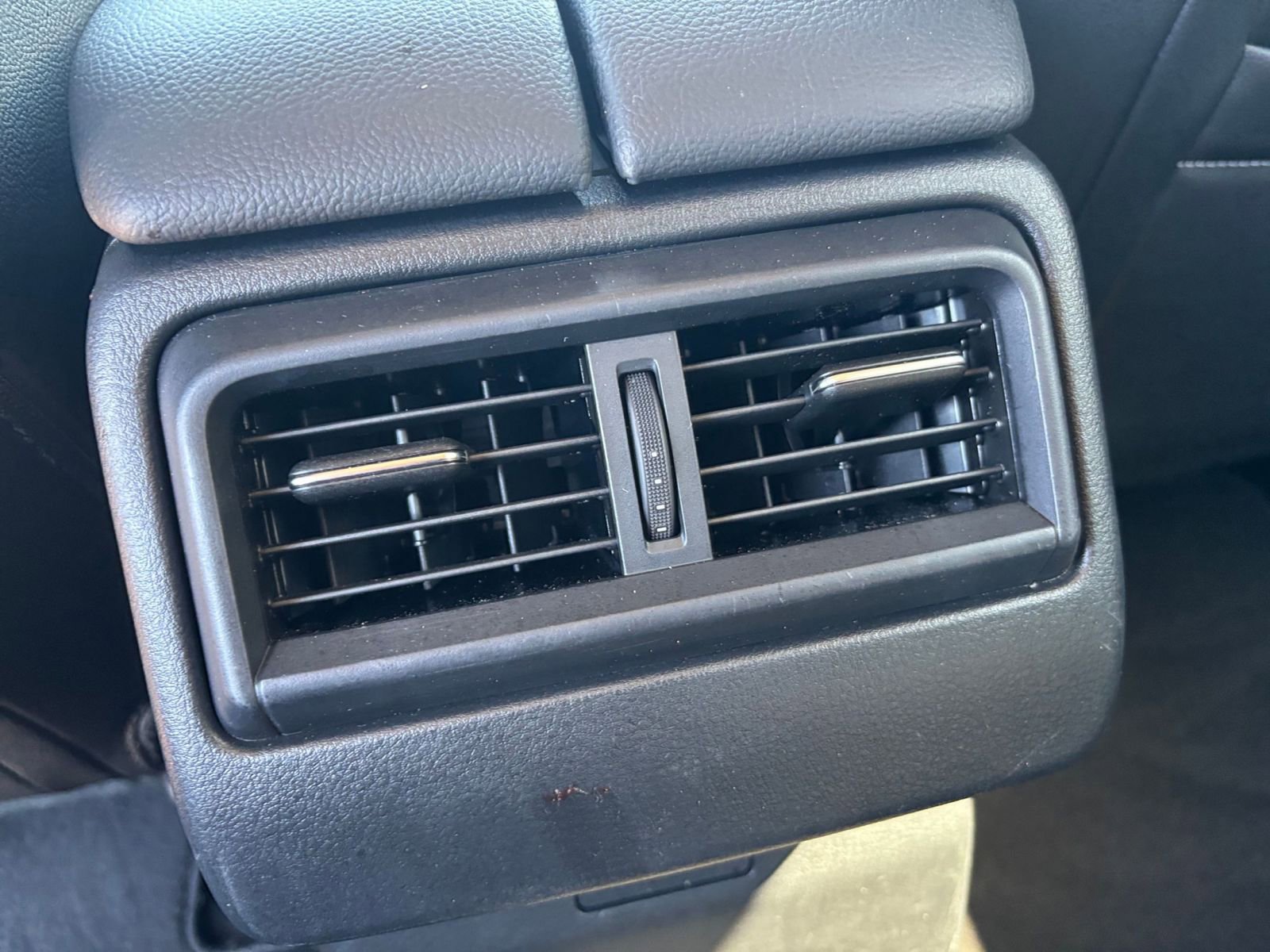 Thumbnail: 2025 Mazda CX-50 - 24