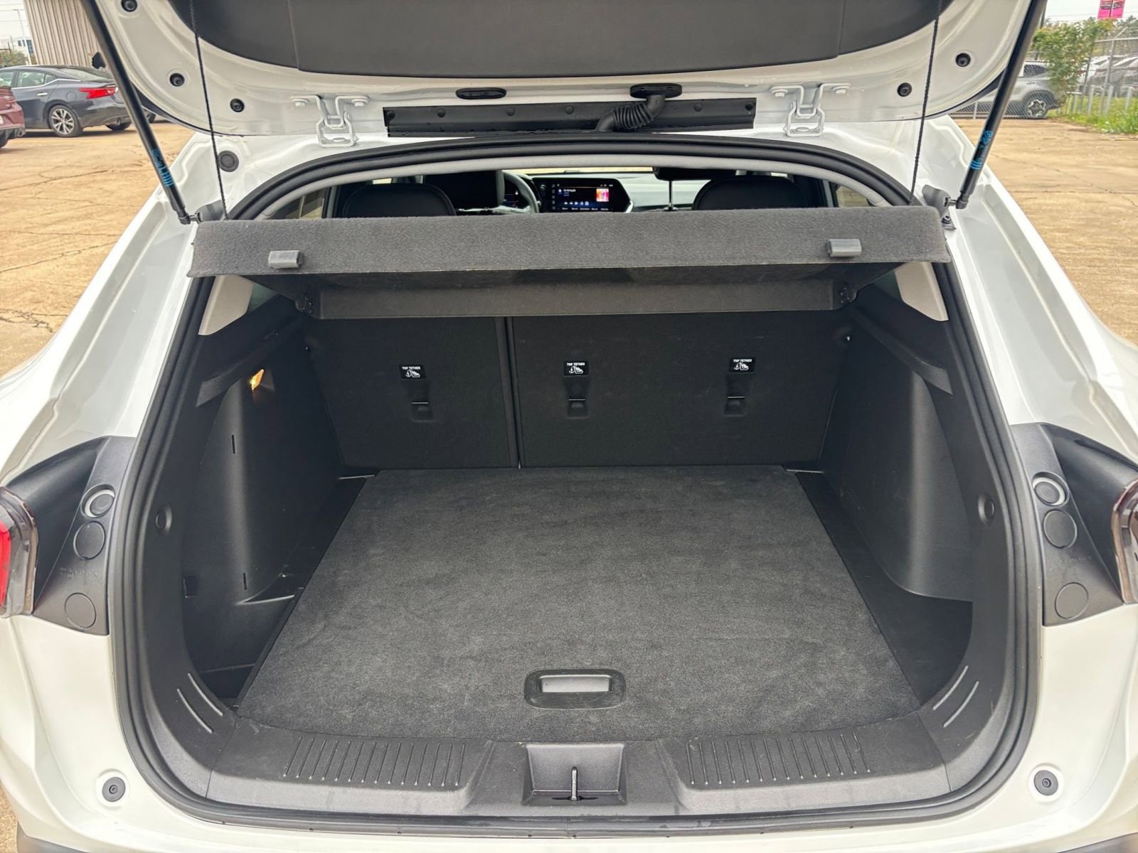 Thumbnail: 2025 Chevrolet Trax - 29