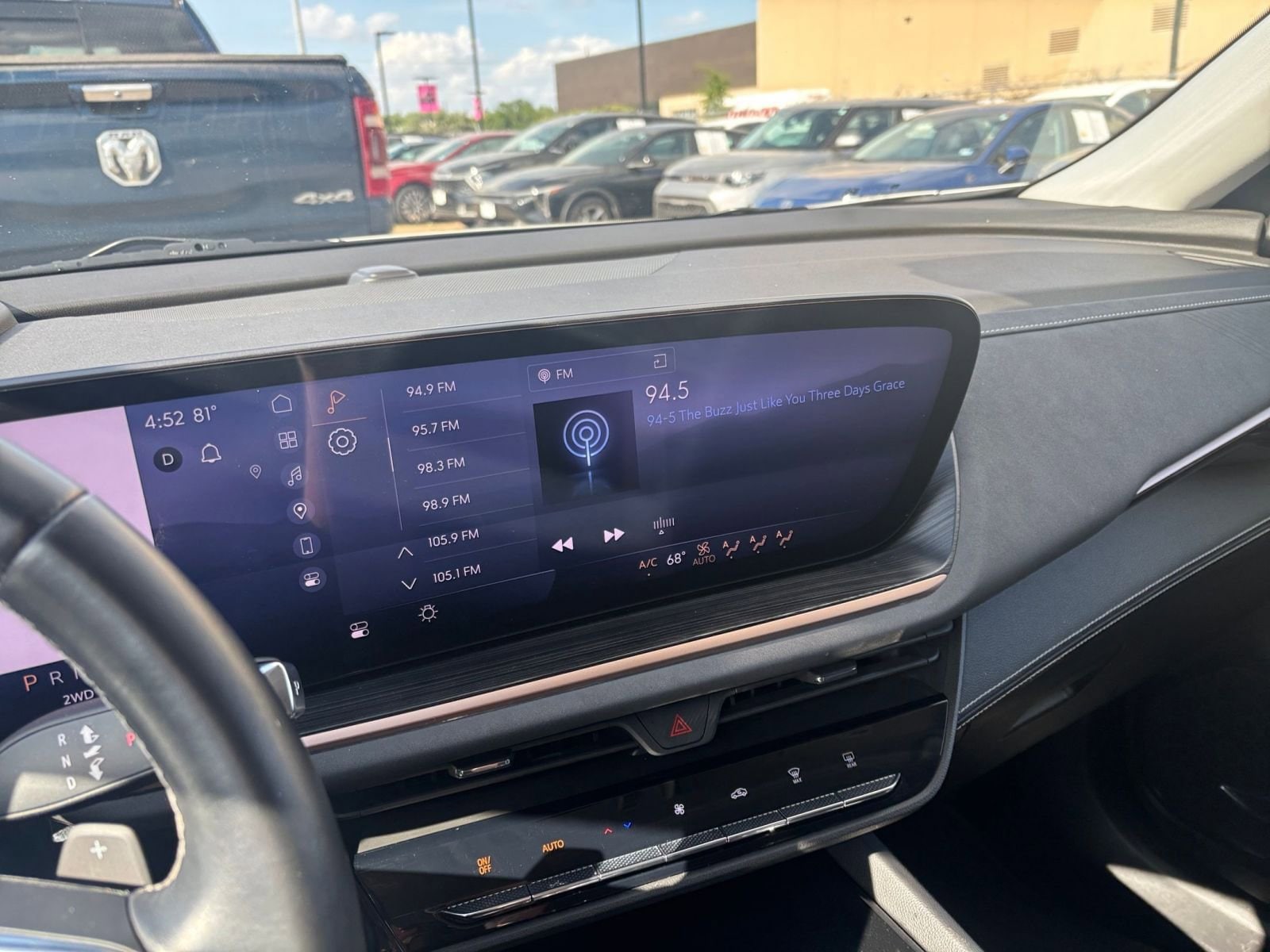 Thumbnail: 2024 Buick Envision - 21