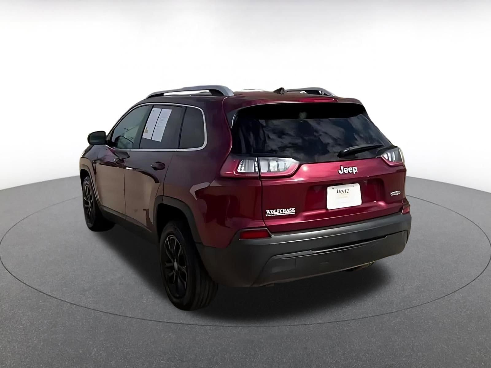Thumbnail: 2020 Jeep Cherokee - 10
