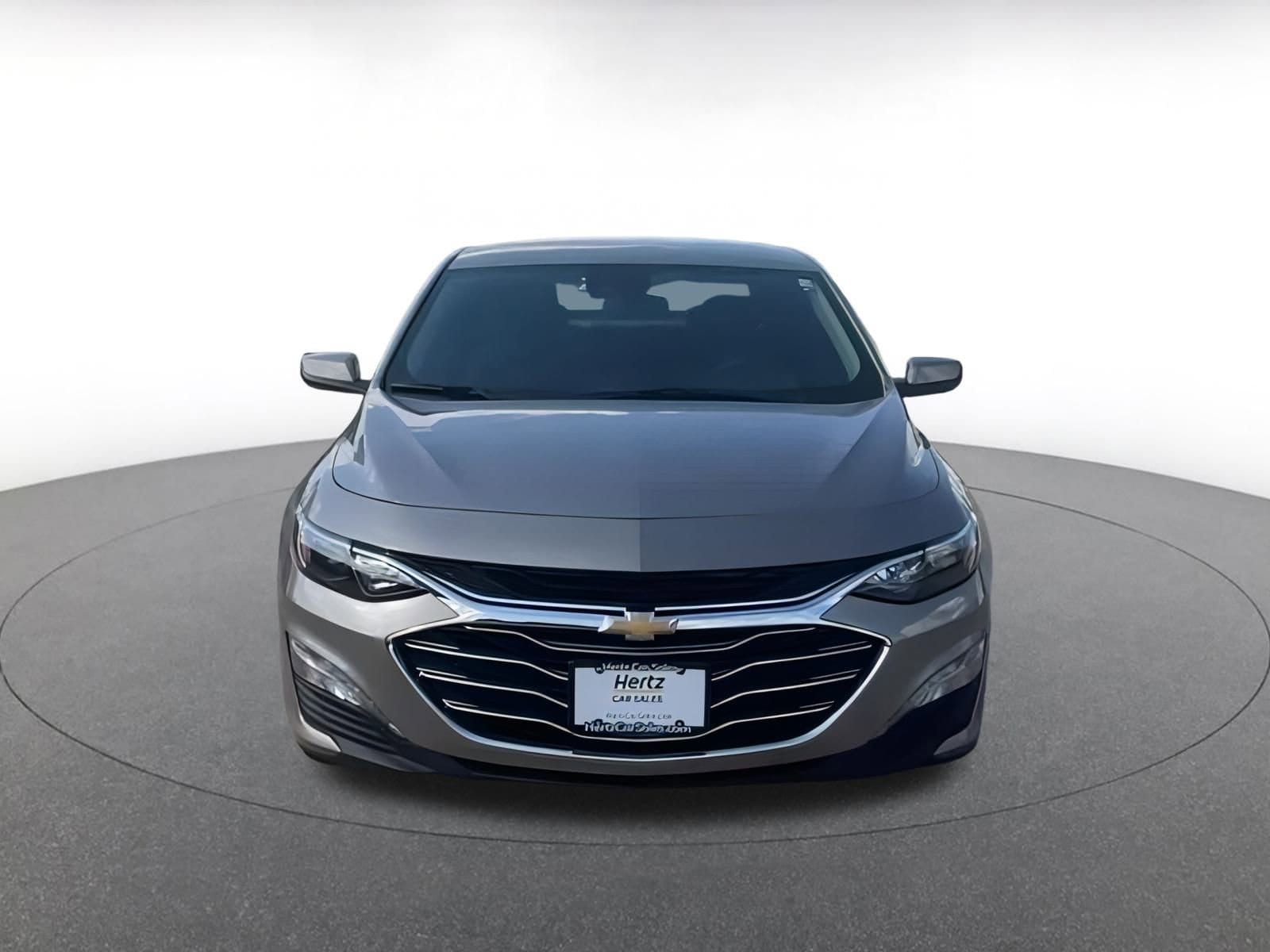 Thumbnail: 2024 Chevrolet Malibu - 4