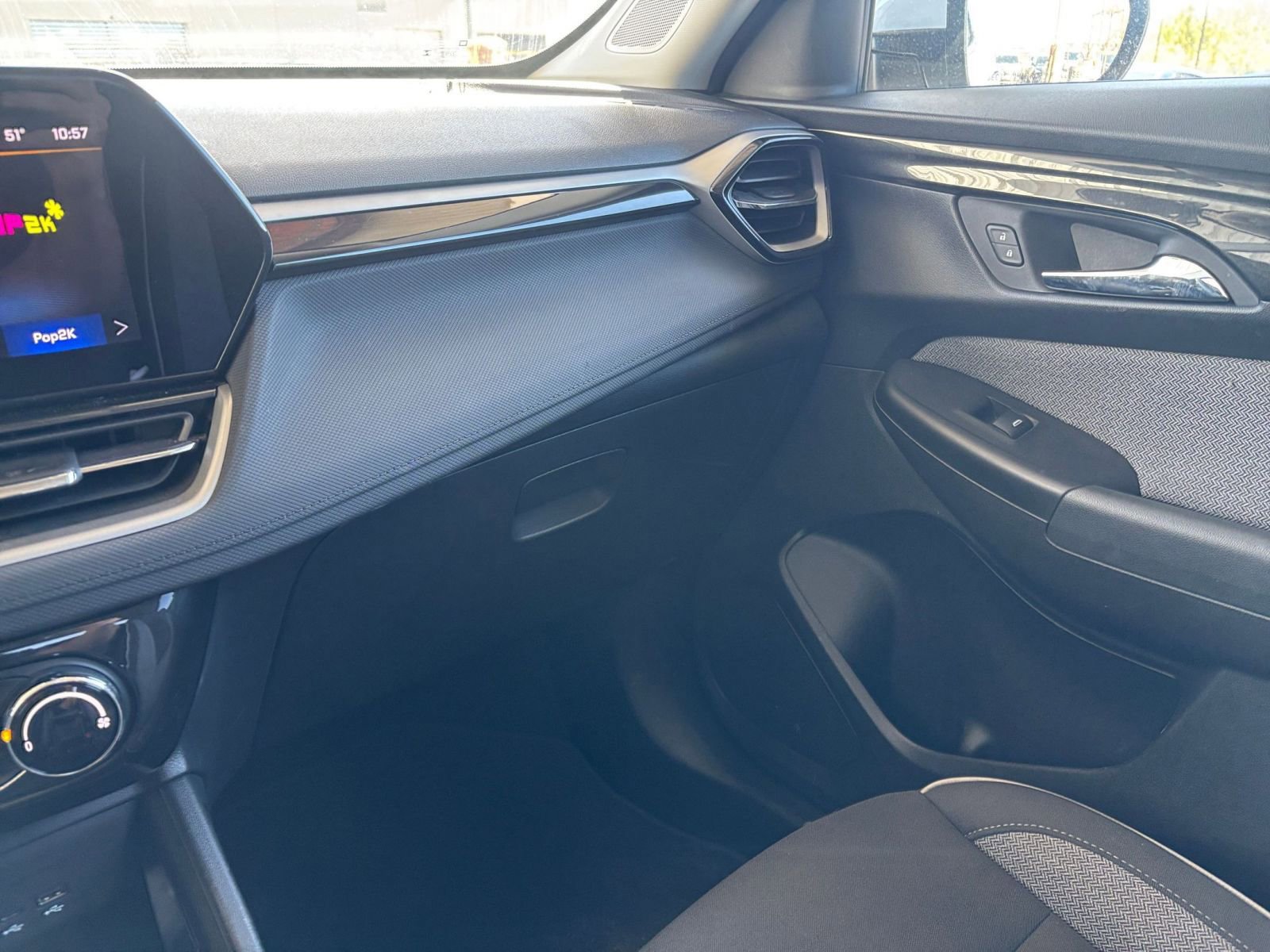 Thumbnail: 2025 Chevrolet TrailBlazer - 34