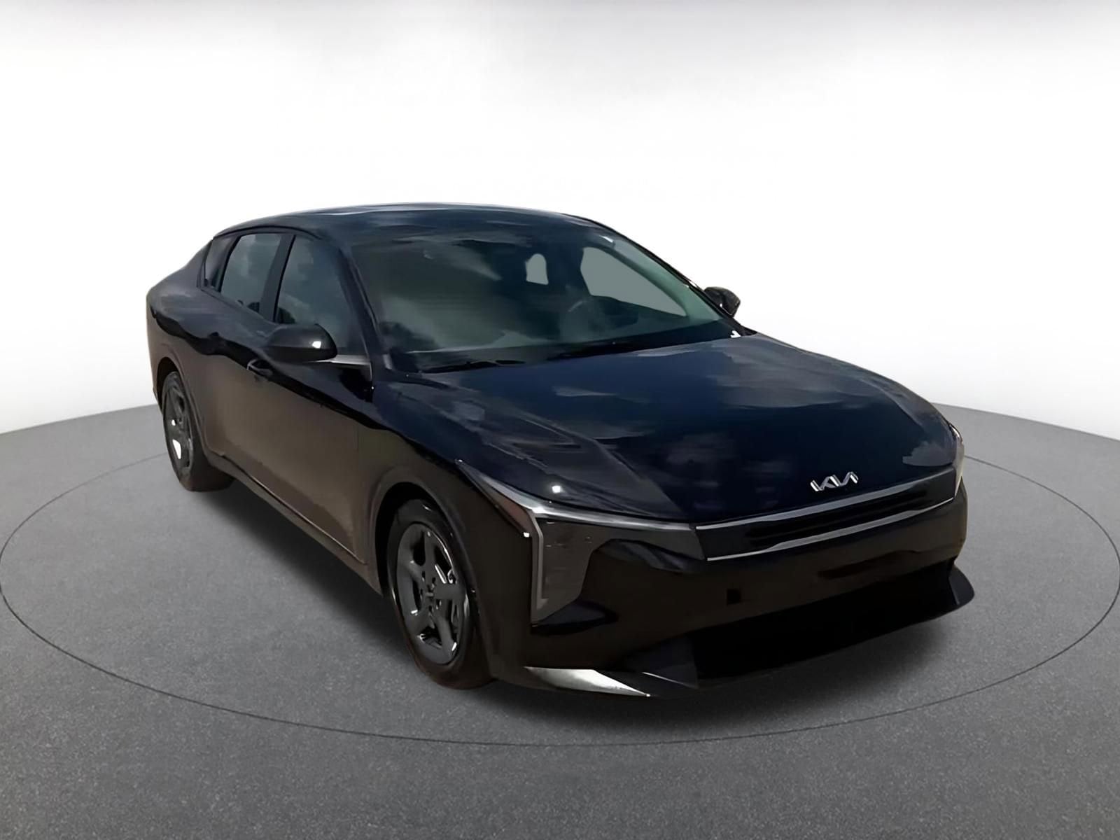 Thumbnail: 2025 Kia K4 - 3