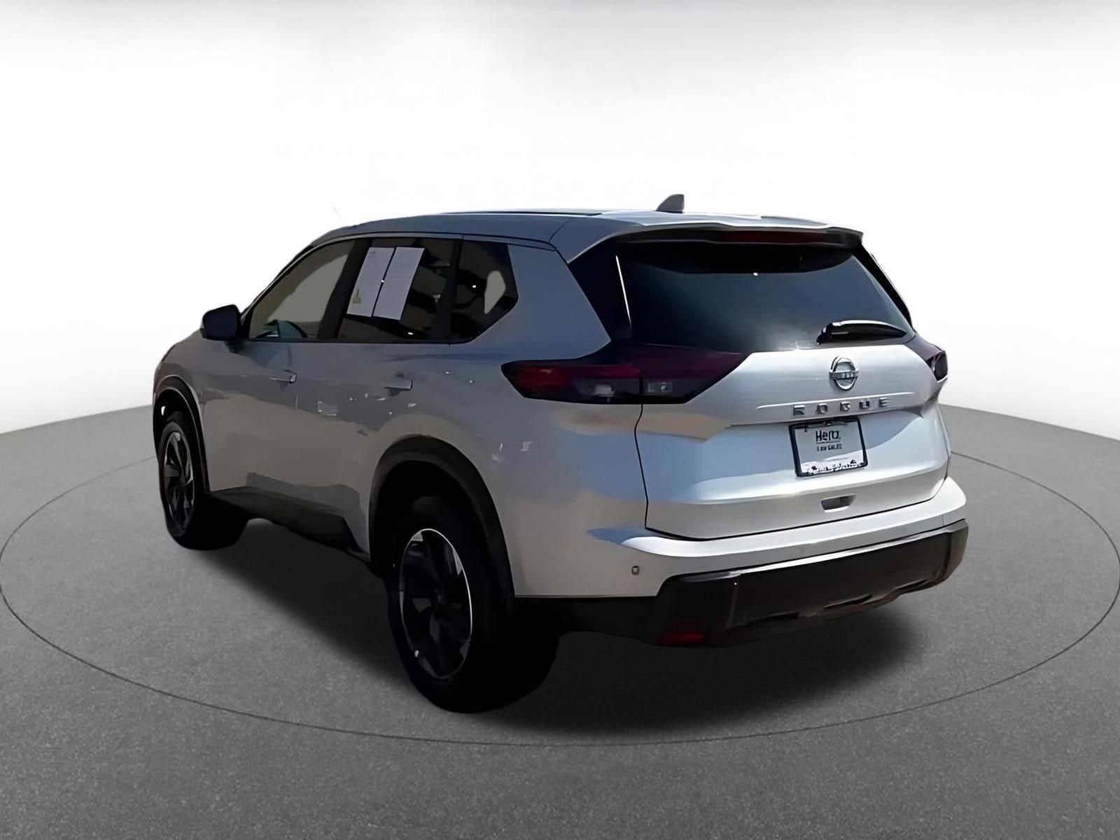Thumbnail: 2025 Nissan Rogue - 11