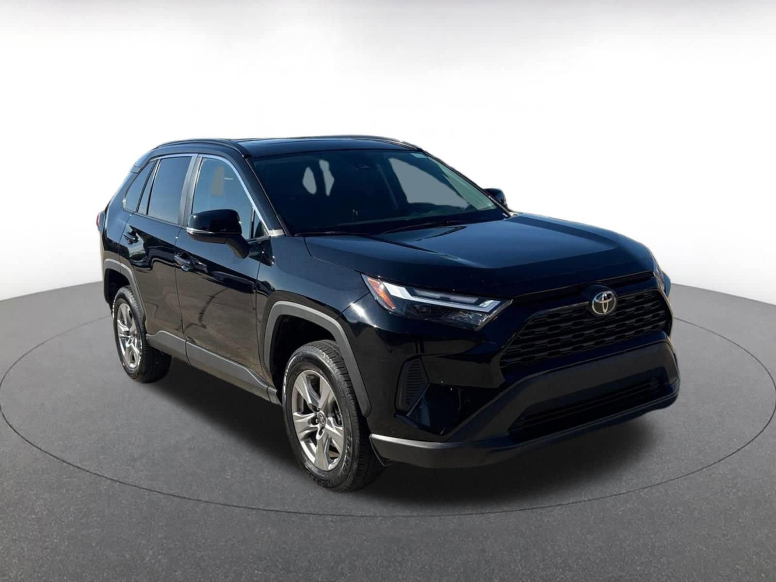 Thumbnail: 2025 Toyota RAV4 - 1