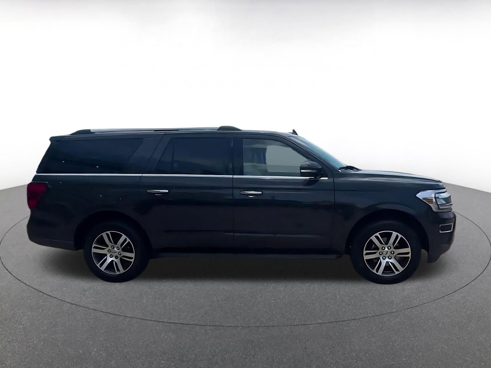 Thumbnail: 2024 Ford Expedition MAX - 15