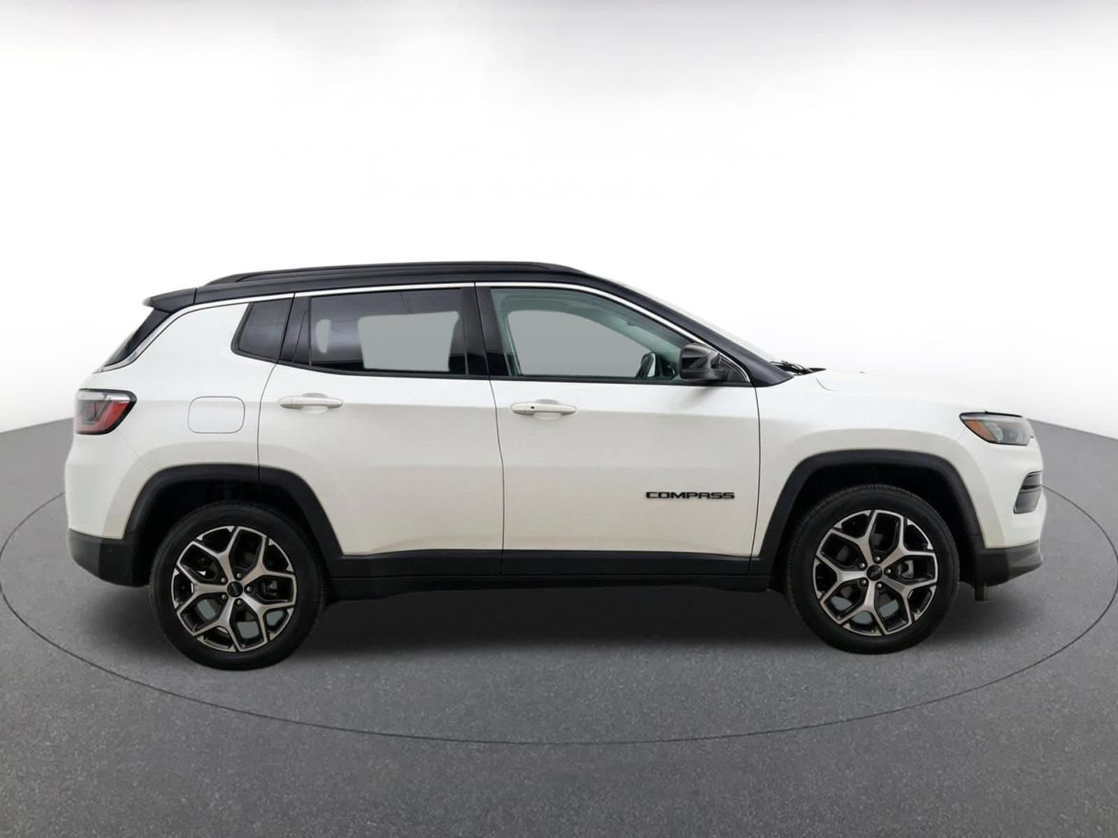Thumbnail: 2025 Jeep Compass - 8