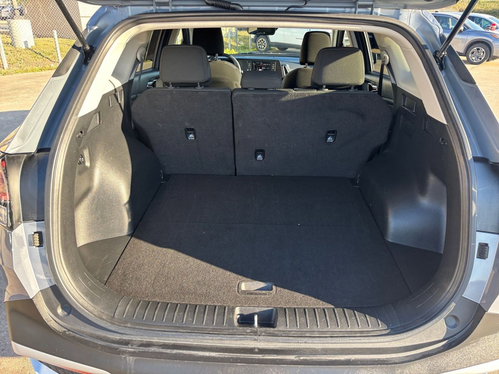 Thumbnail: 2025 Kia Sportage - 30