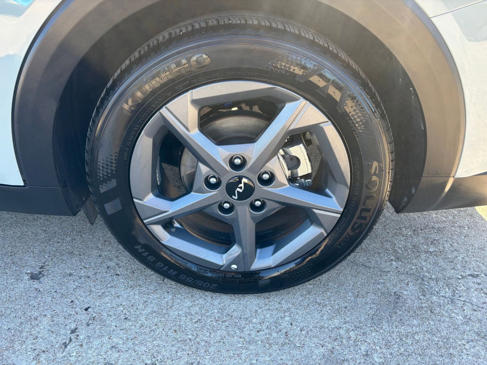 Thumbnail: 2025 Kia K4 - 28