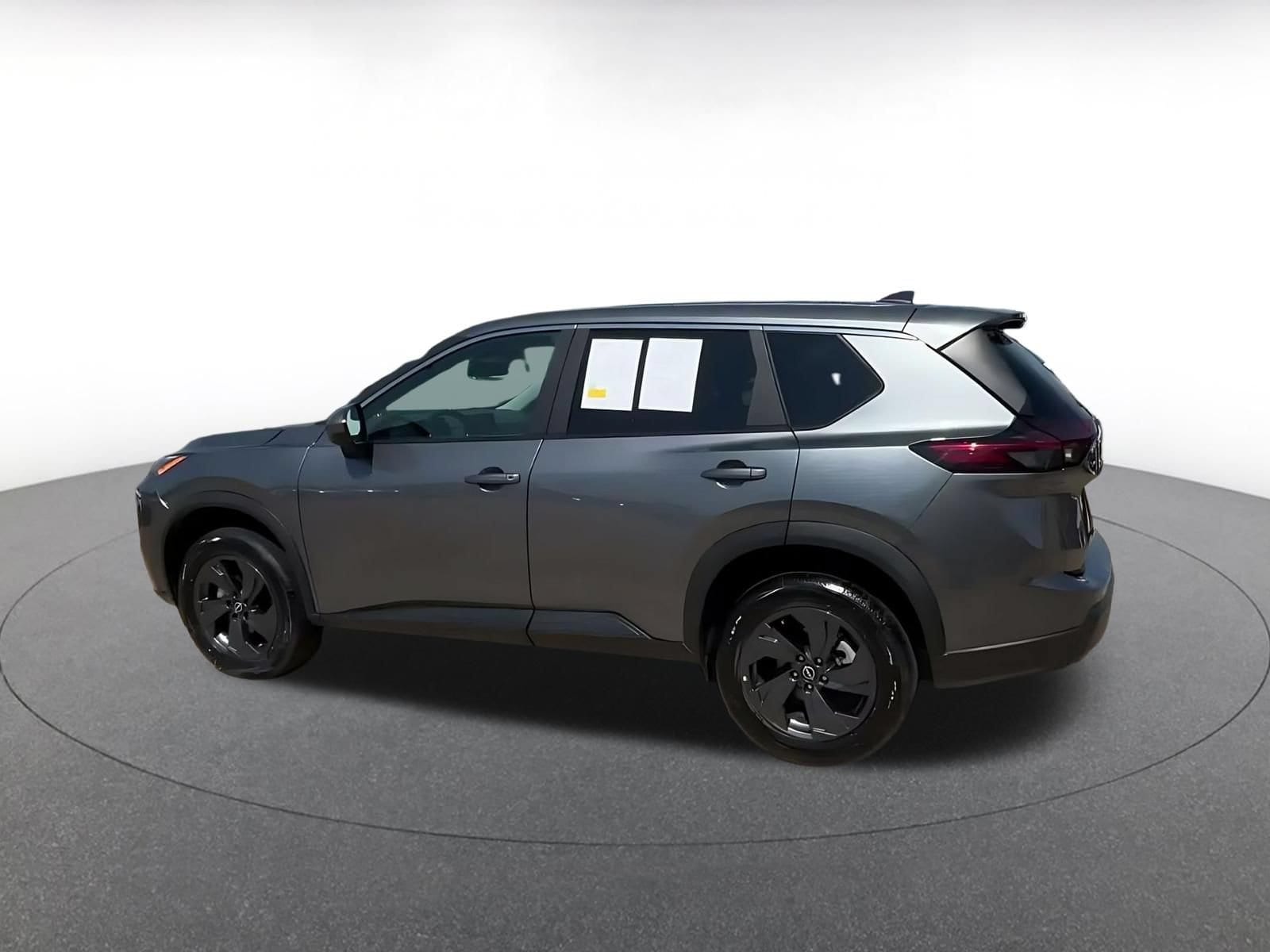 Thumbnail: 2026 Nissan Rogue - 9