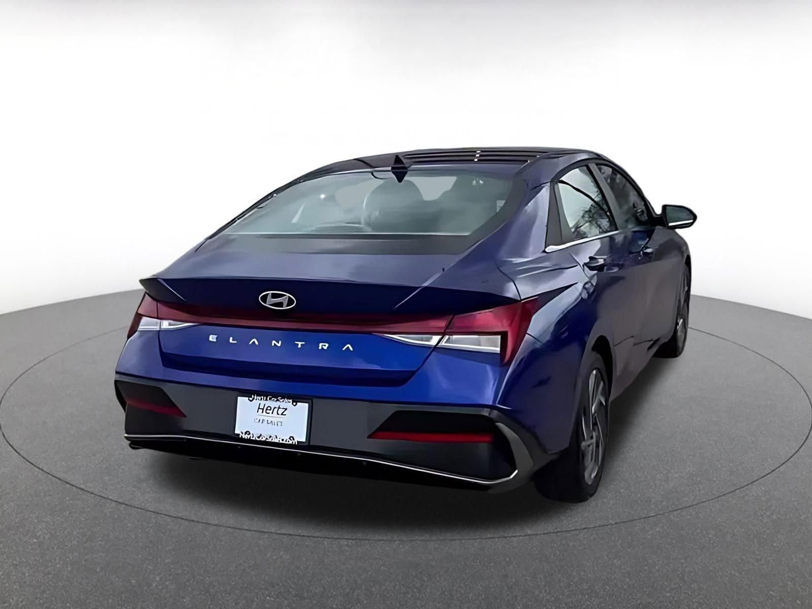 Thumbnail: 2025 Hyundai Elantra - 14
