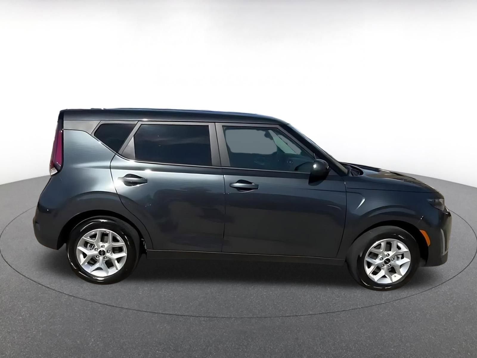 Thumbnail: 2025 Kia Soul - 16