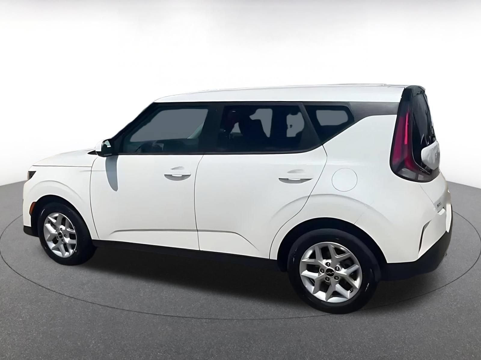 Thumbnail: 2025 Kia Soul - 10
