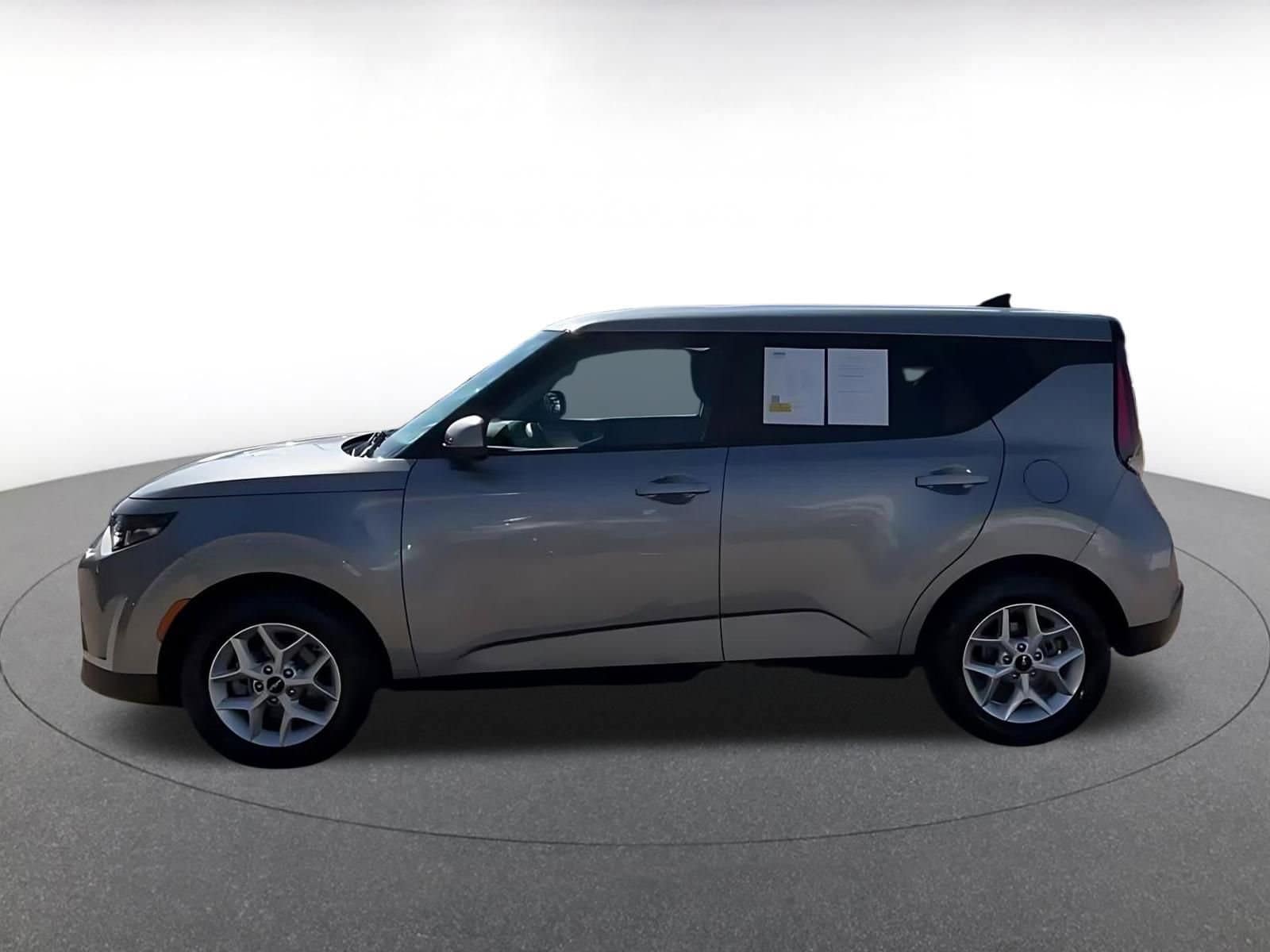 Thumbnail: 2025 Kia Soul - 8