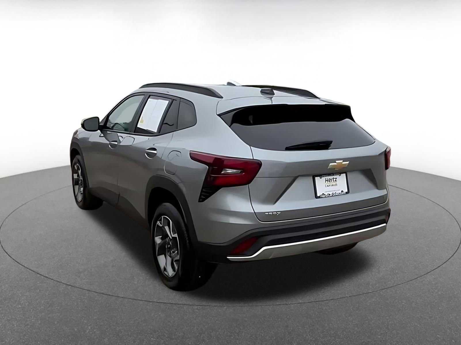 Thumbnail: 2025 Chevrolet Trax - 11