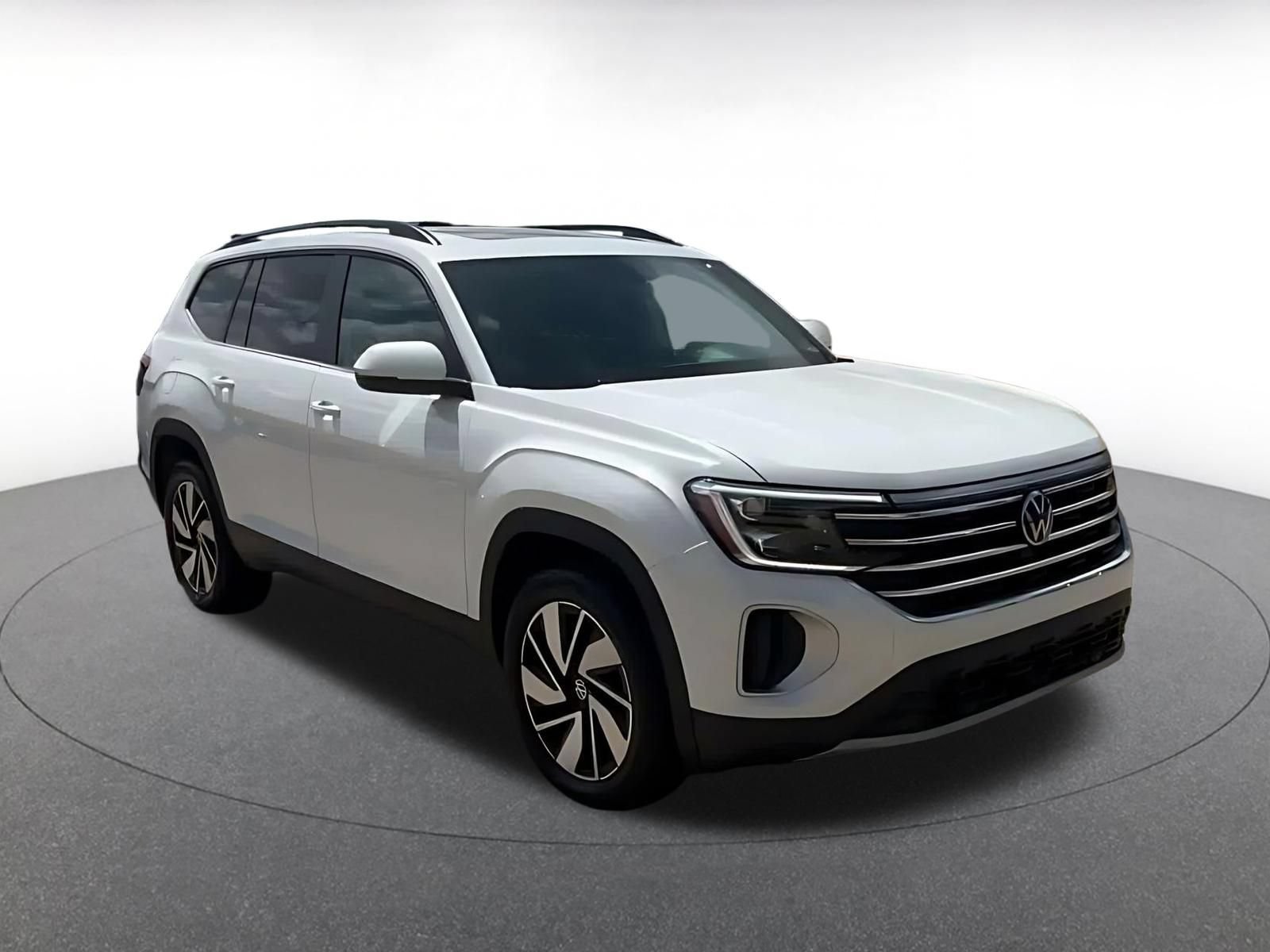 Thumbnail: 2026 Volkswagen Atlas - 3