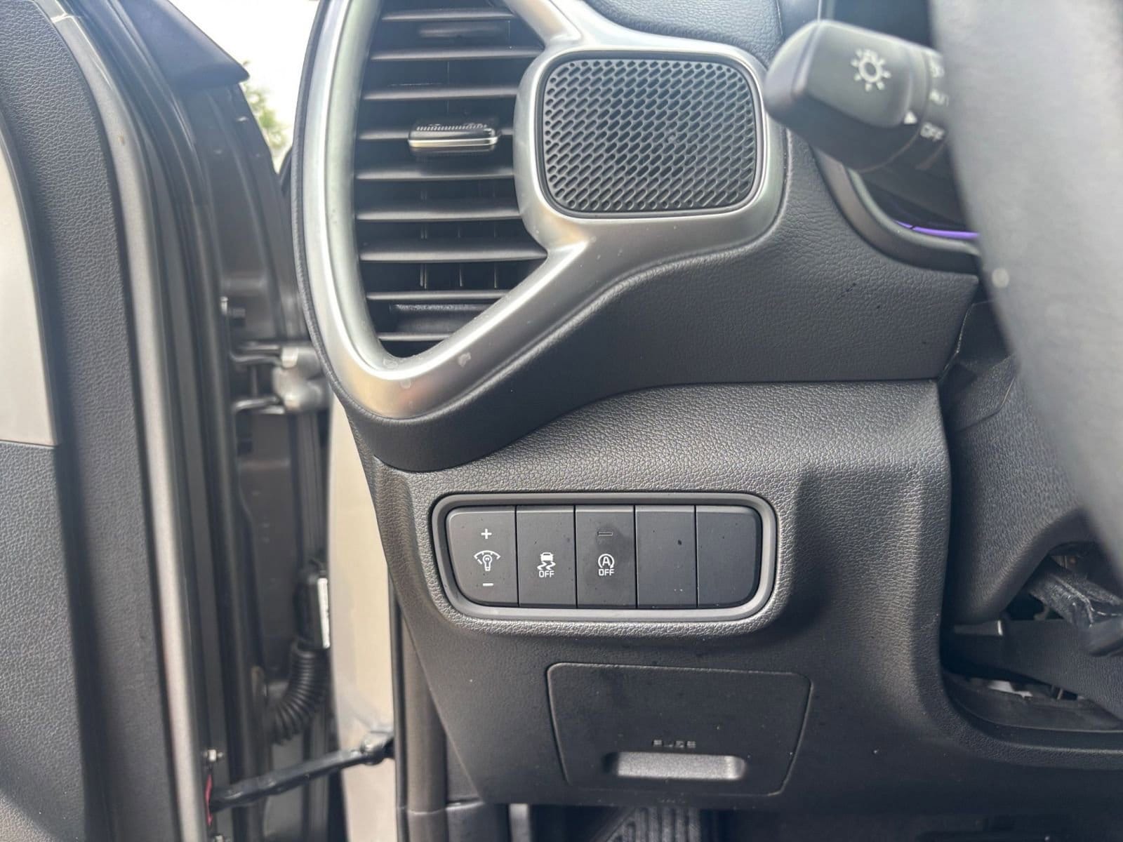 Thumbnail: 2025 Kia Soul - 32