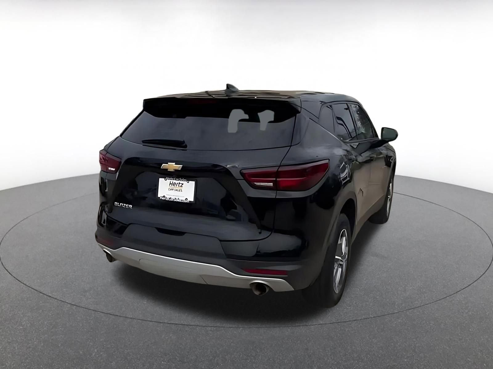 Thumbnail: 2025 Chevrolet Blazer - 15