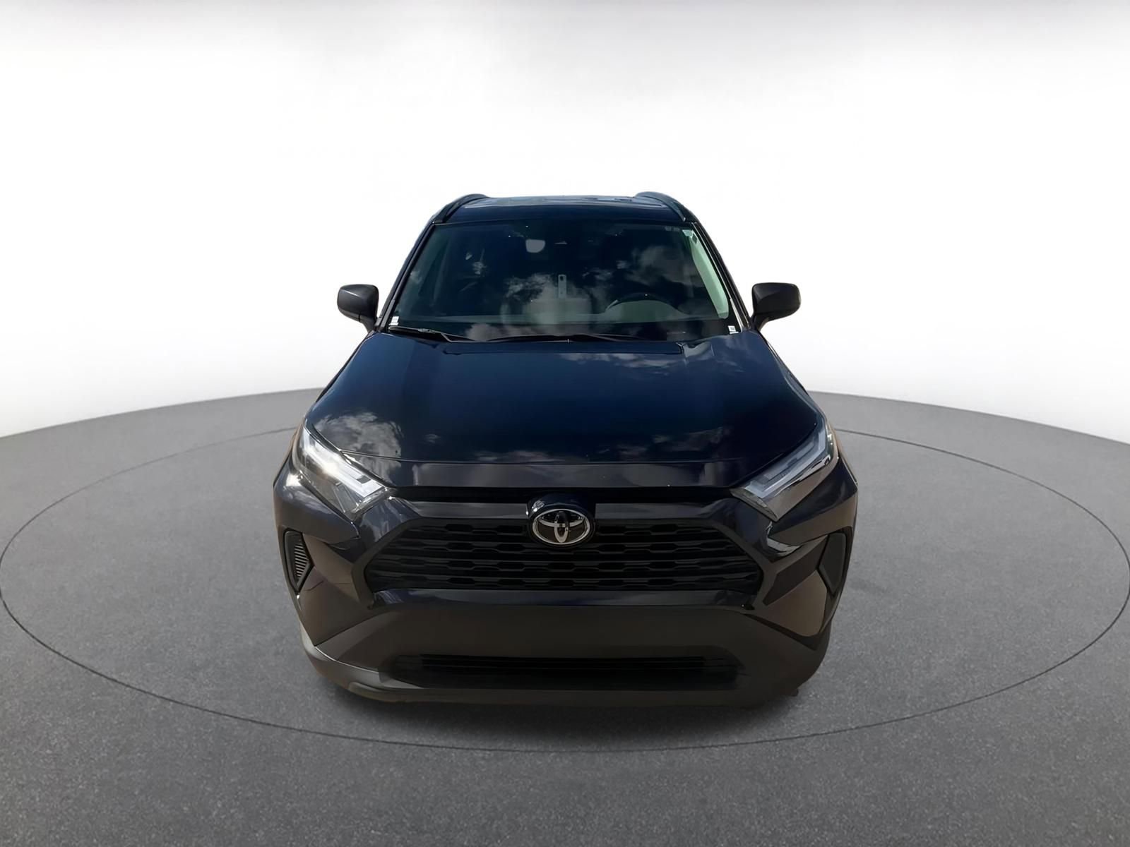 Thumbnail: 2025 Toyota RAV4 - 4