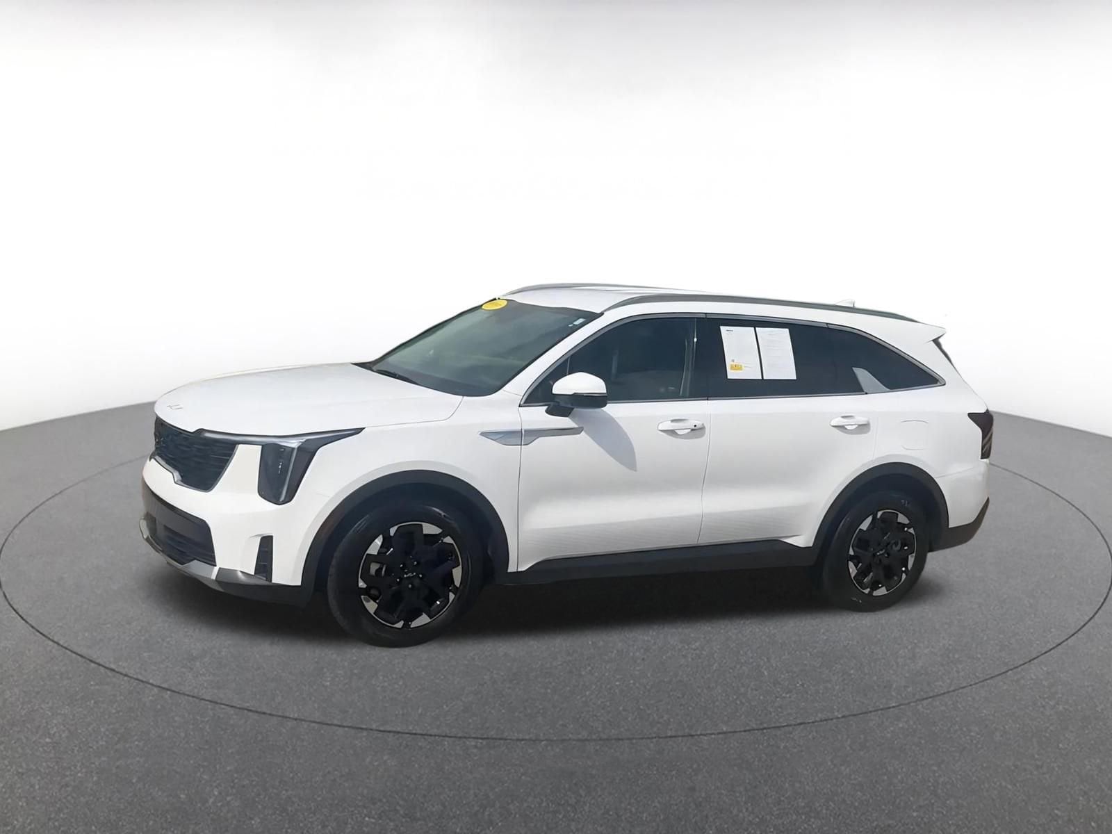 2024 Kia Sorento S 6