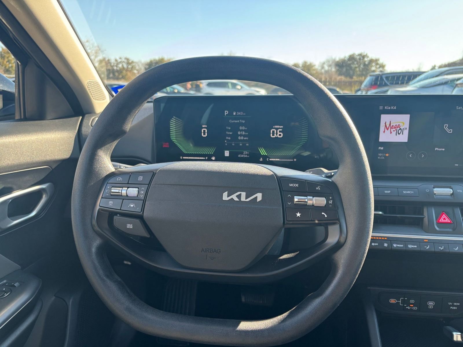 Thumbnail: 2025 Kia K4 - 25