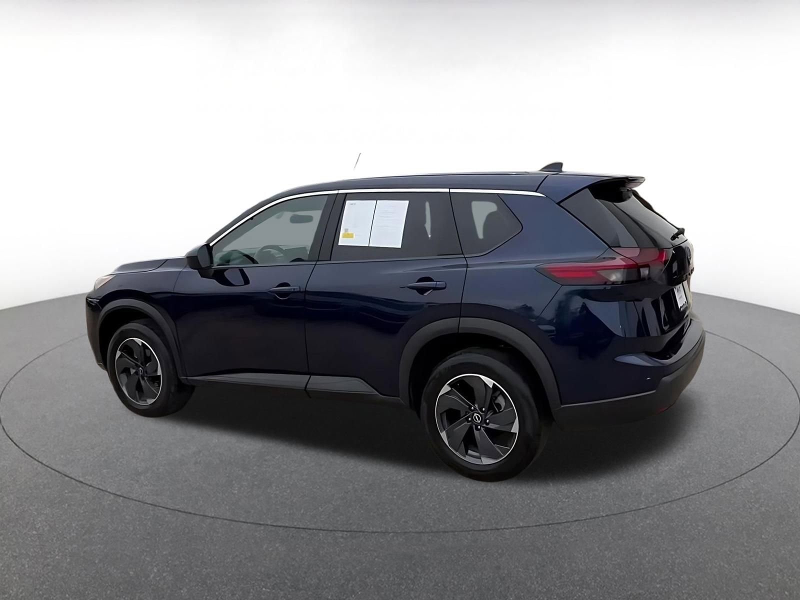 Thumbnail: 2025 Nissan Rogue - 10