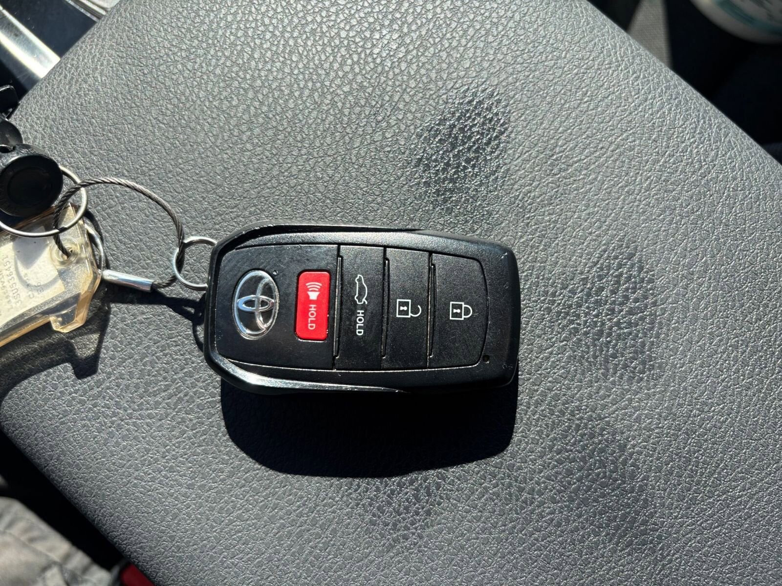 Thumbnail: 2025 Toyota Camry - 21