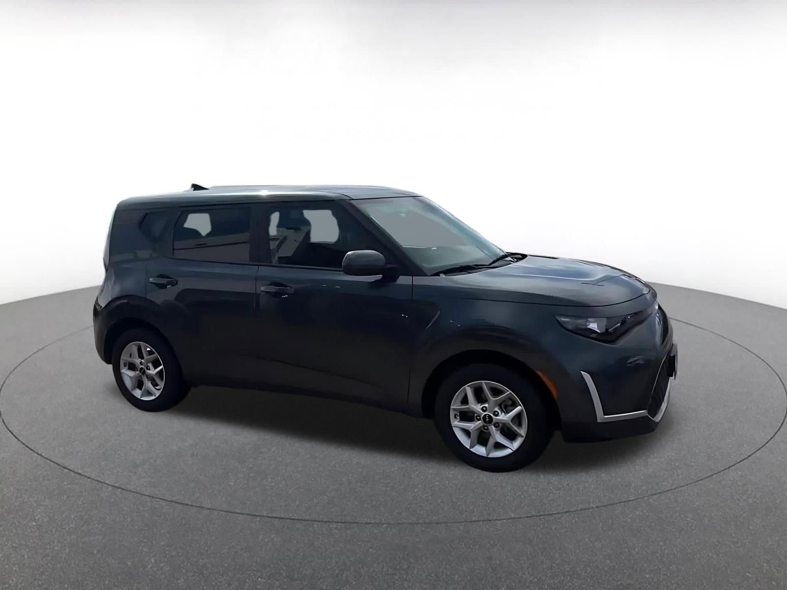 Thumbnail: 2025 Kia Soul - 2