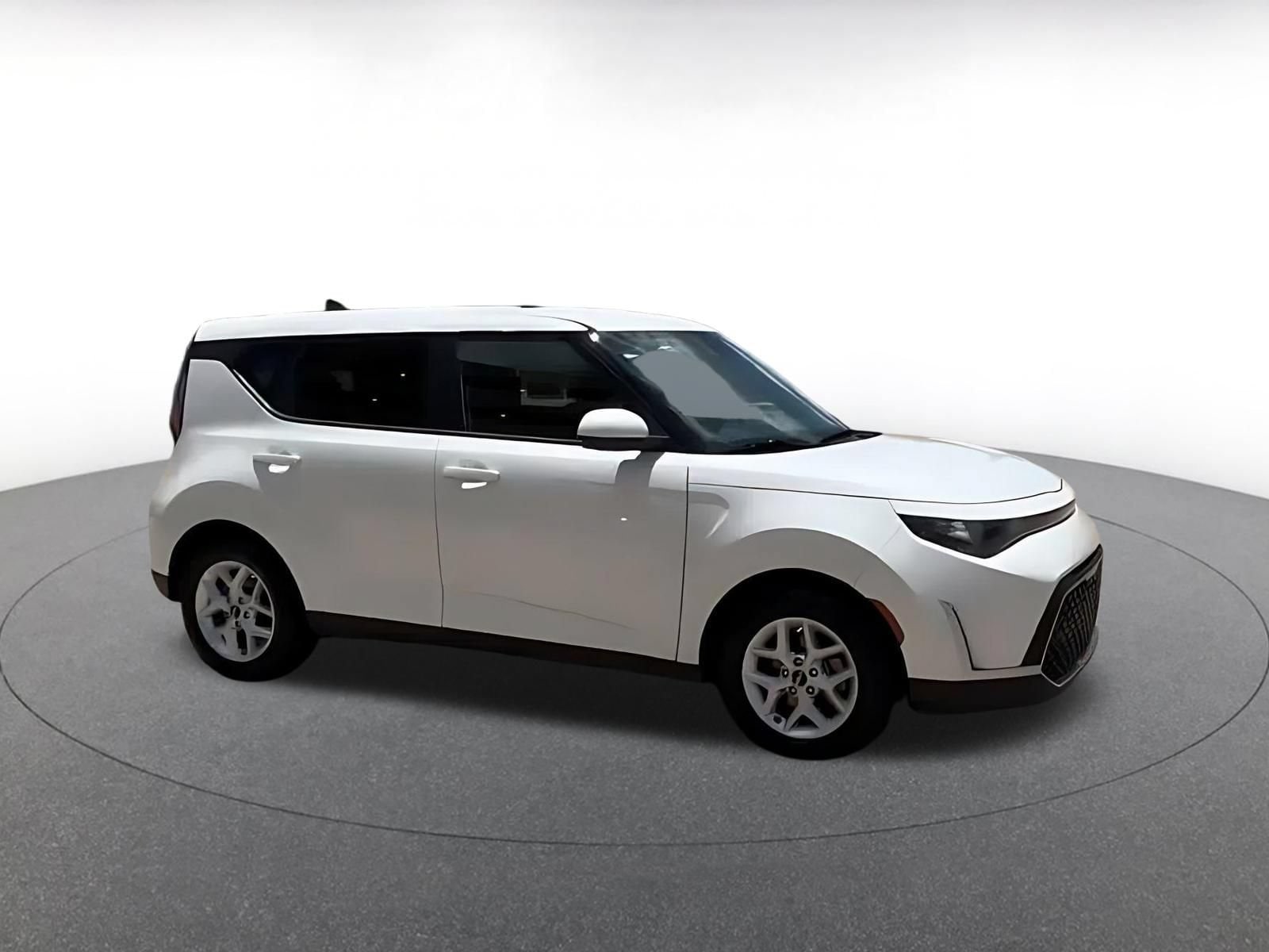 Thumbnail: 2025 Kia Soul - 2
