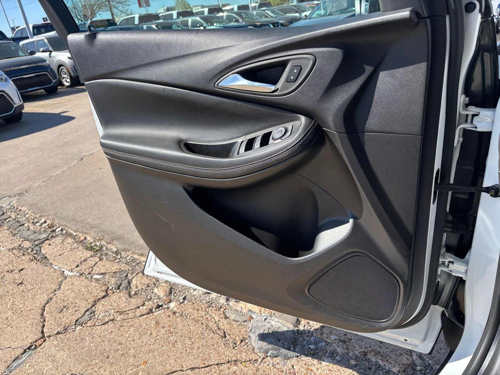 Thumbnail: 2025 Buick Encore GX - 18