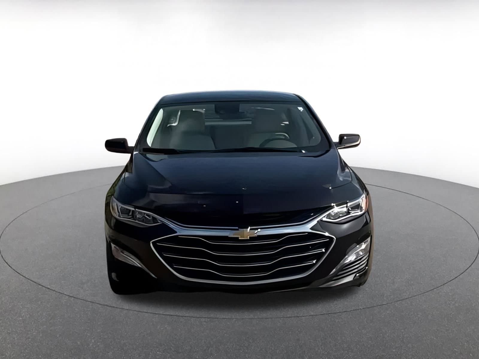 Thumbnail: 2024 Chevrolet Malibu - 2