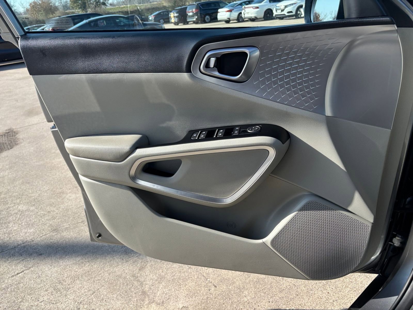 Thumbnail: 2025 Kia Soul - 18