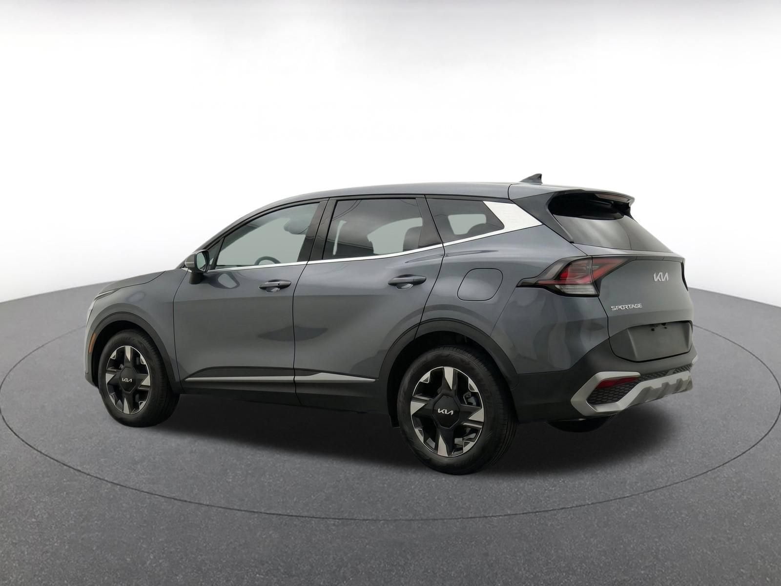 Thumbnail: 2026 Kia Sportage - 5