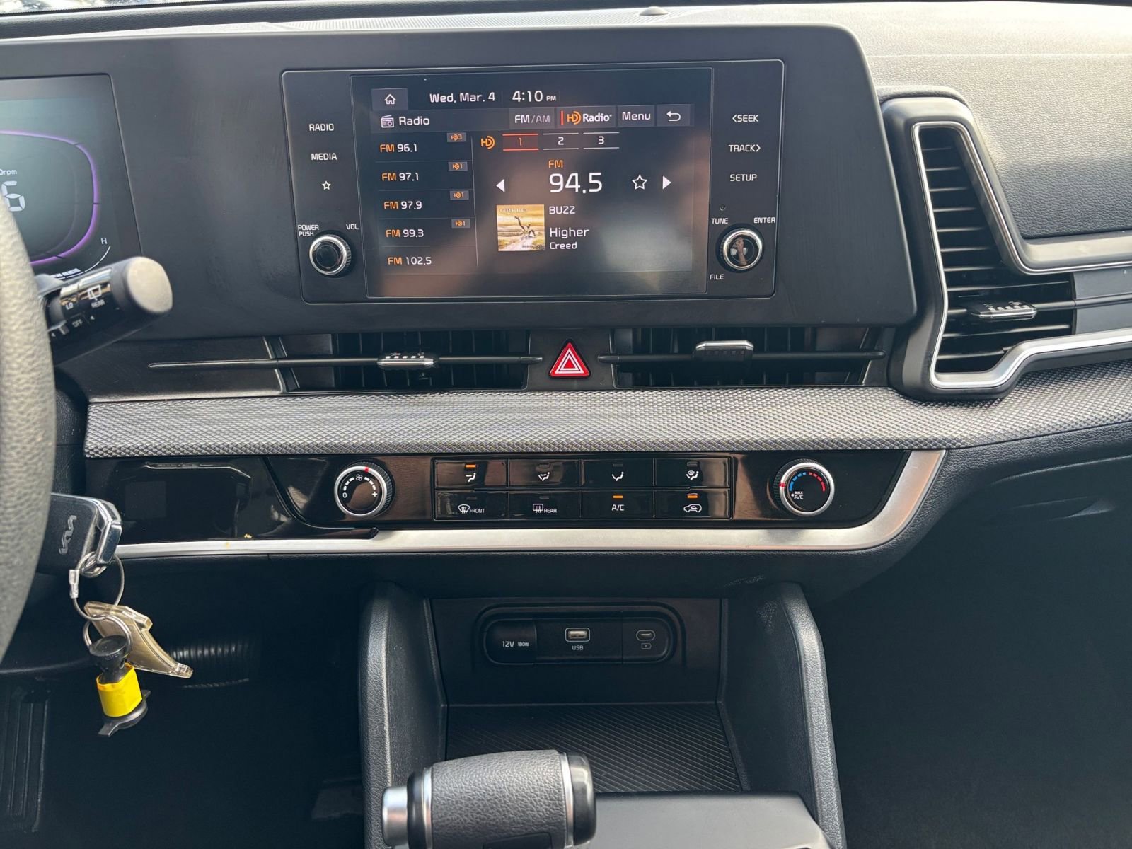 Thumbnail: 2025 Kia Sportage - 17