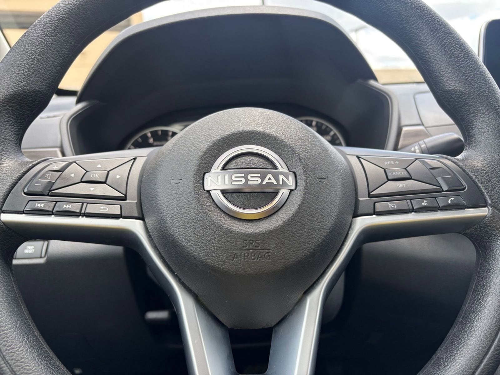 Thumbnail: 2025 Nissan Altima - 28
