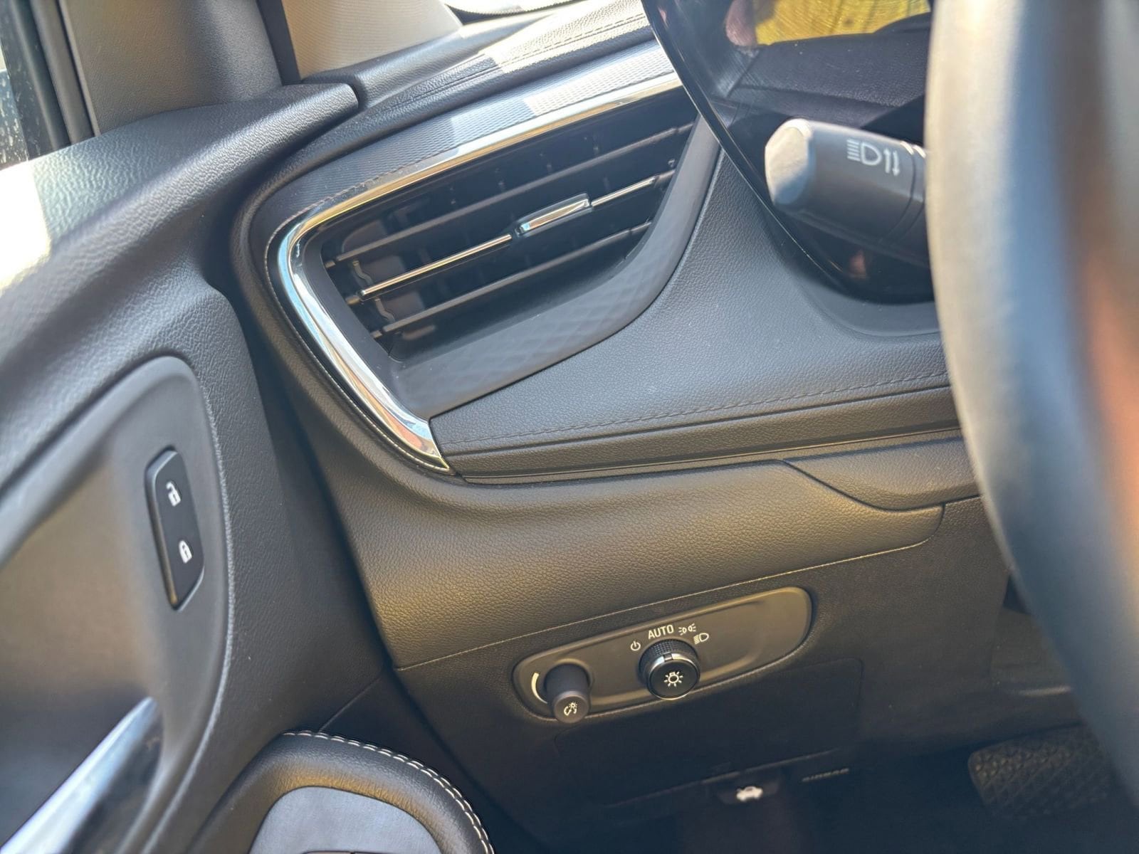 Thumbnail: 2025 Buick Encore GX - 33