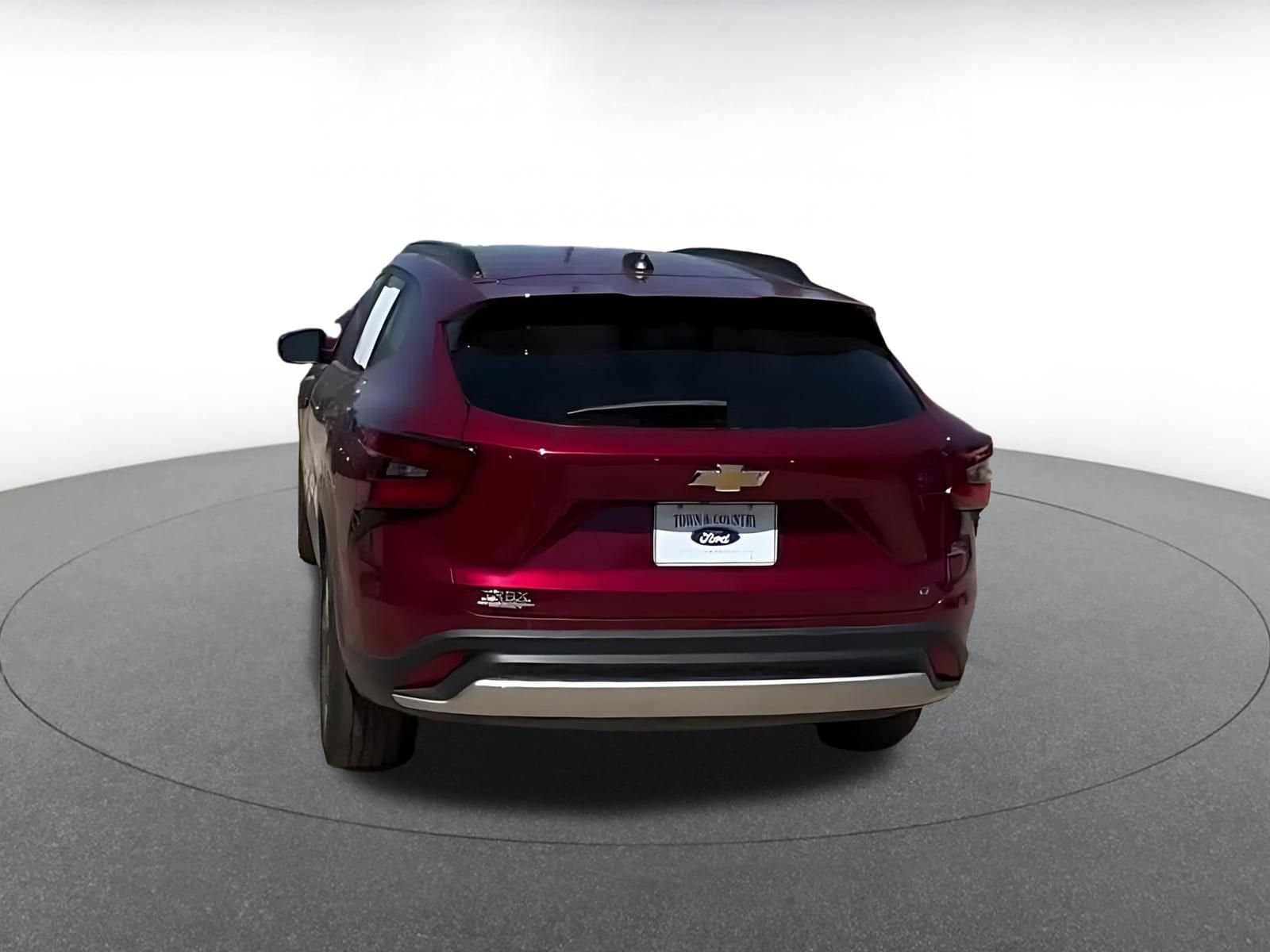 Thumbnail: 2025 Chevrolet Trax - 8