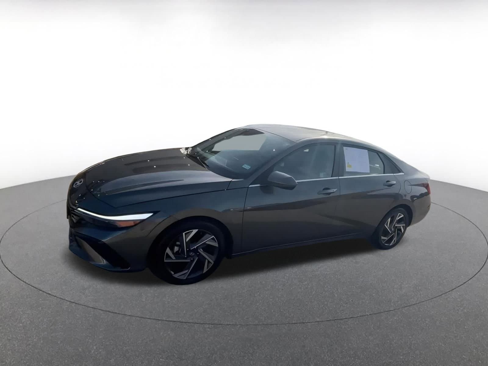 Thumbnail: 2025 Hyundai Elantra - 8