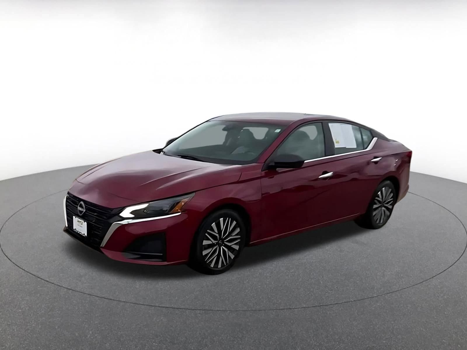 Thumbnail: 2025 Nissan Altima - 7