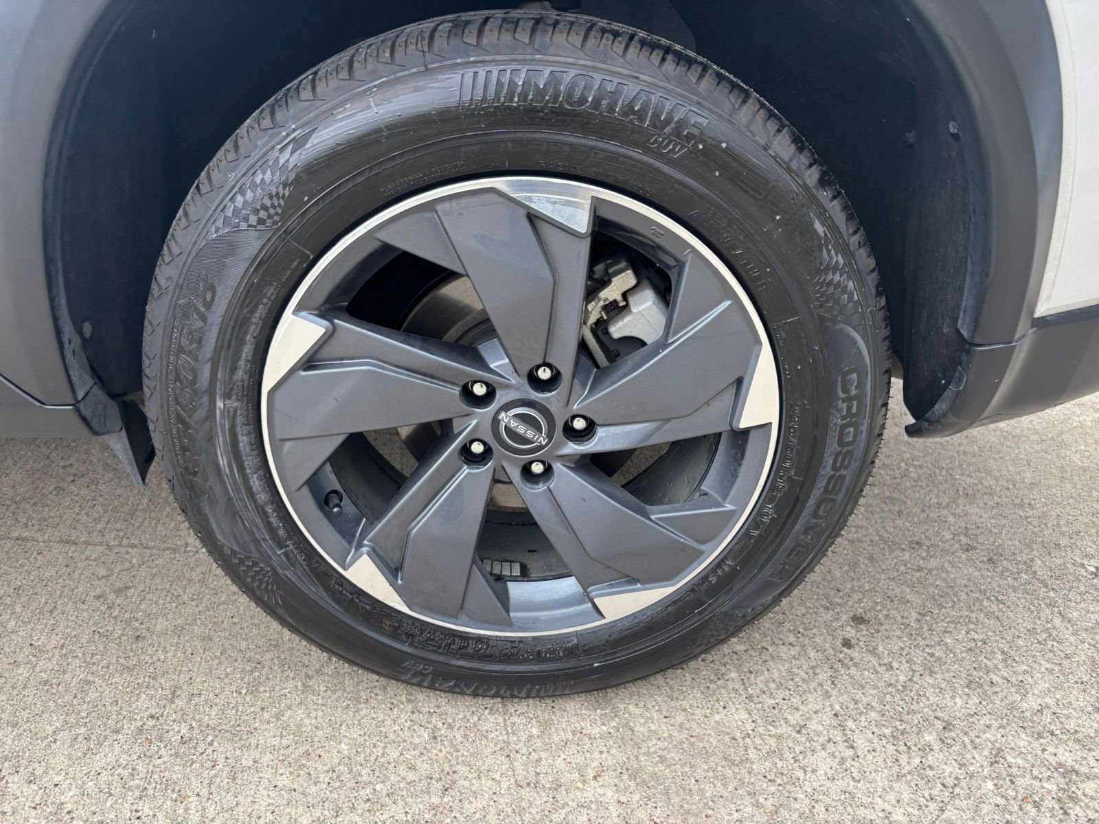 Thumbnail: 2025 Nissan Rogue - 32